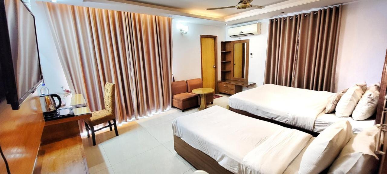Hotel Afford Inn Дака Екстериор снимка