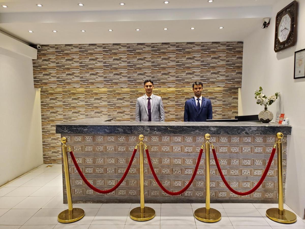 Hotel Afford Inn Дака Екстериор снимка